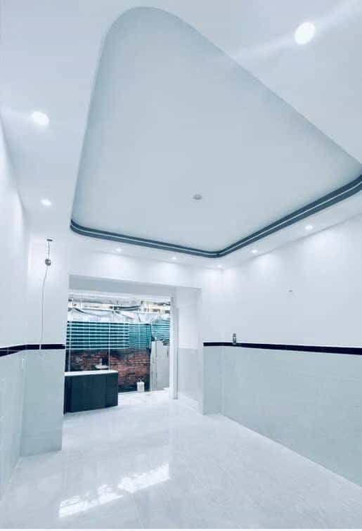 Nhà bán Bà Điểm, Hóc Môn 53m² giá 3,2 tỷ - Khu dân cư sầm uất