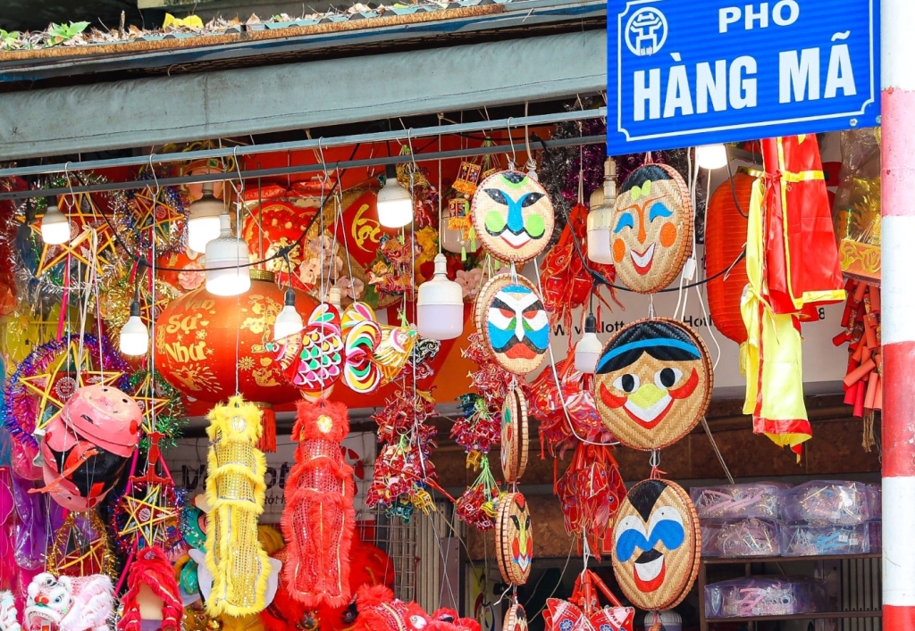 Nhà mặt phố Hàng Mã, Hoàn Kiếm 51m² giá 47 tỷ - Vị trí đắc địa, kinh doanh sầm uất!