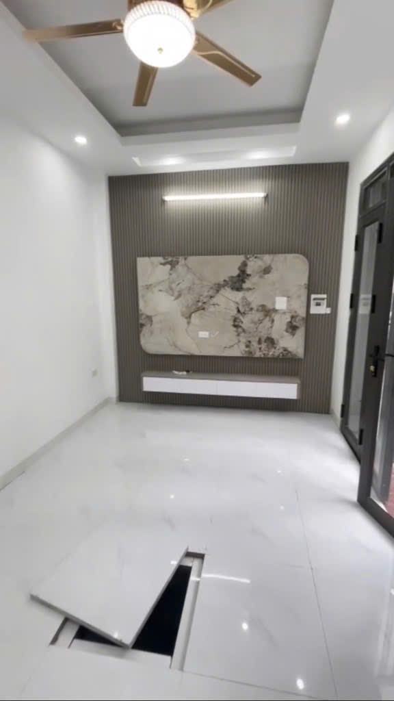 Nhà phố Đức Giang 32m² giá 6.6 tỷ - Pháp lý rõ ràng, đón Tết ngay!