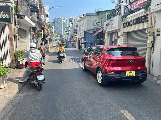 Nhà phố Cầu Kiệu, Quận Phú Nhuận 32m² giá 8.7 tỷ - Đầu tư sinh lời ngay!