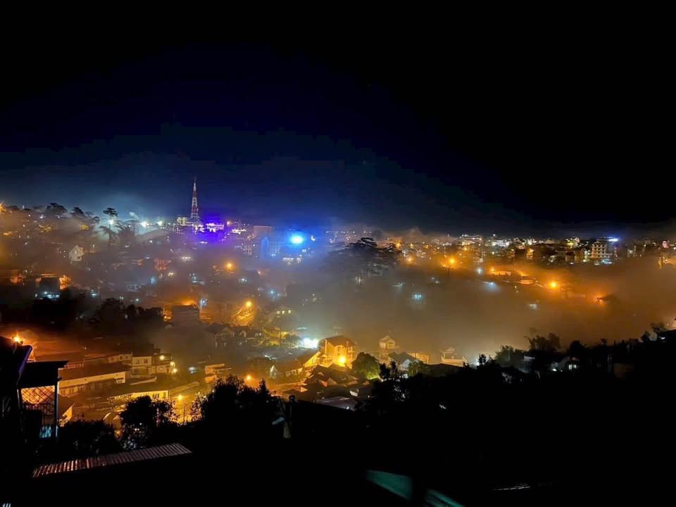 Đất nền Phường 3, Đà Lạt 300m² giá 9.99 tỷ - View đẹp, không gian thoáng đãng!