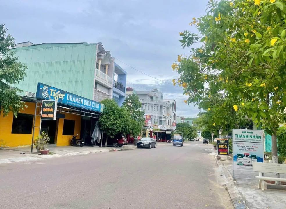 Bán đất 2 mặt tiền Sư đoàn Ba Sao Vàng - Nguyễn Trọng Trì, 75m² chỉ 4 tỷ - Đầu tư sinh lời!