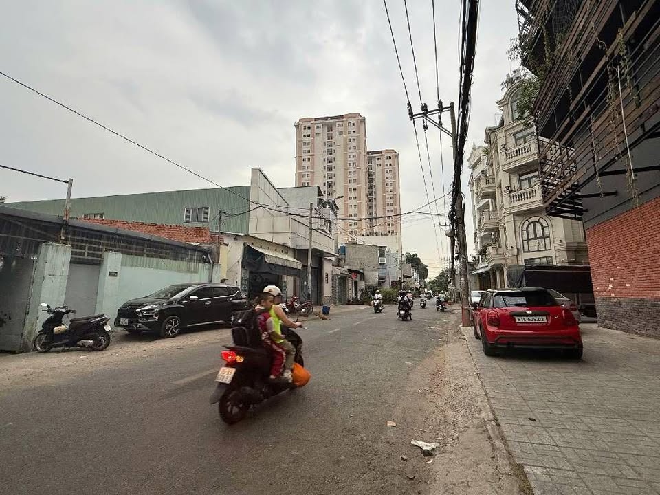 Nhà cấp 4 đường 8m, Phường Tân Thới Hòa, 90m² giá 9 tỷ - Hàng hiếm đáng sở hữu!