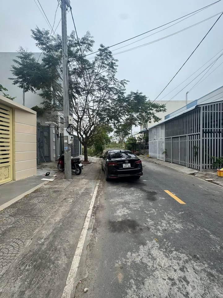 Nhà 1 Trệt 2 Lầu Phường 7, Bạc Liêu 125m² giá 3.5 tỷ - Sổ hồng chính chủ, thương lượng!