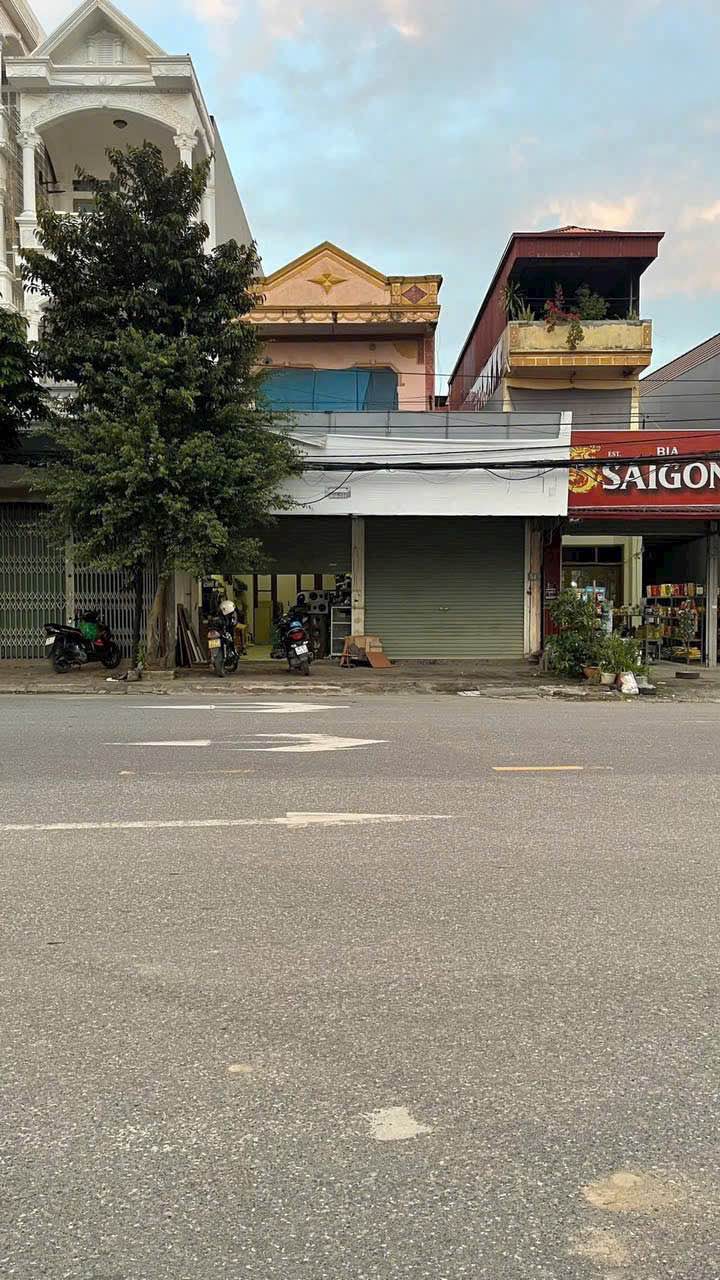 Nhà 2 tầng kinh doanh tại Thị trấn Vân Đình, 175m² giá 10.5 tỷ - Đầu tư sinh lời ngay!