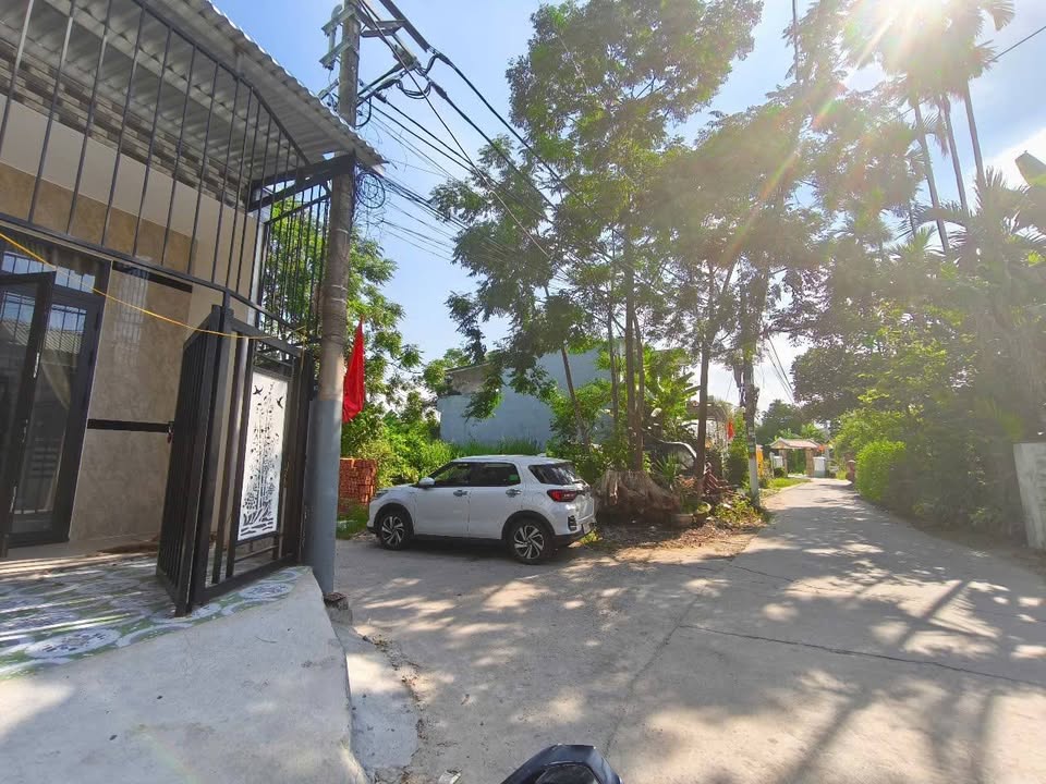 Nhà đẹp 2 mặt tiền đường Phong Nam, 92m² giá 2.999 tỷ - Tiện nghi đầy đủ, sẵn sàng ở ngay!