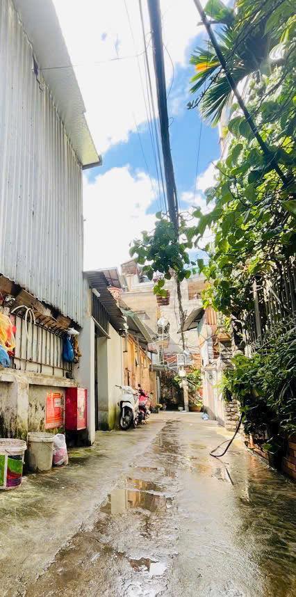 Đất nền Triều Khúc 166m² giá thỏa thuận - Ngõ rộng, gần chợ, ô tô vào tận nơi!