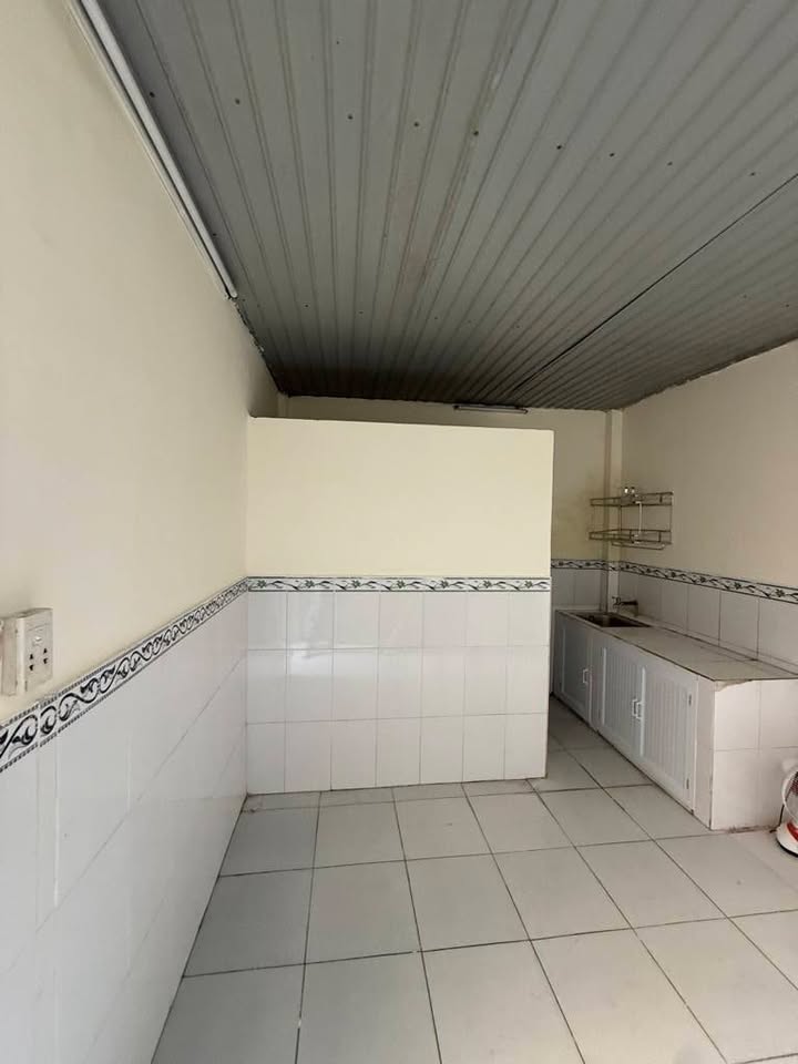 Bán nhà hẻm thông Phạm Văn Chiêu, Gò Vấp 100m² - Đầu tư sinh lời với 10 triệu/tháng!