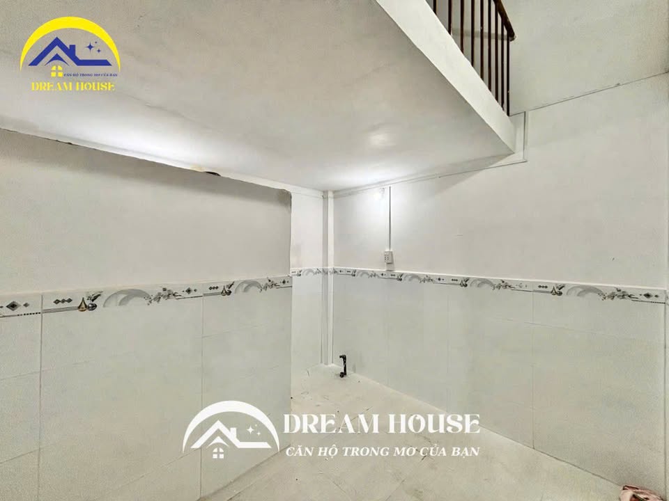 Phòng trọ cho thuê tại Tân Bình - 2.6 triệu/tháng - Gác cao, an ninh 24/7!