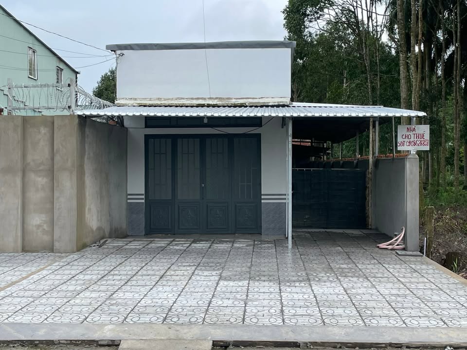 Nhà cho thuê nguyên căn Đường tỉnh 925, Quận Cái Răng 2PN chỉ 3,5 triệu - Nhanh tay liên hệ!