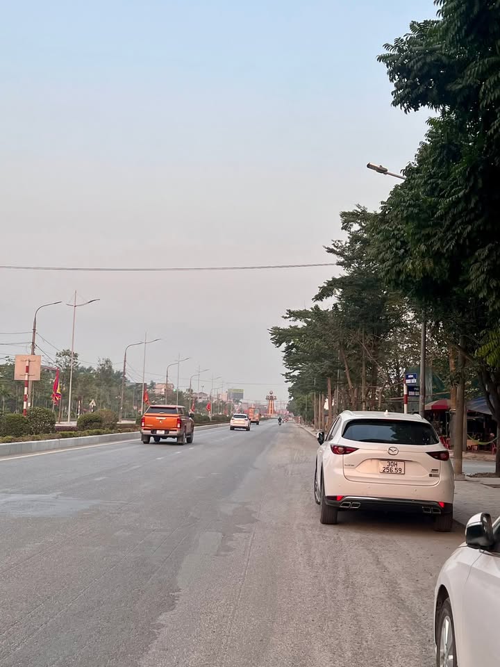 FrontHouse Huyện Khoái Châu 99m² - Tiềm năng kinh doanh vượt trội!