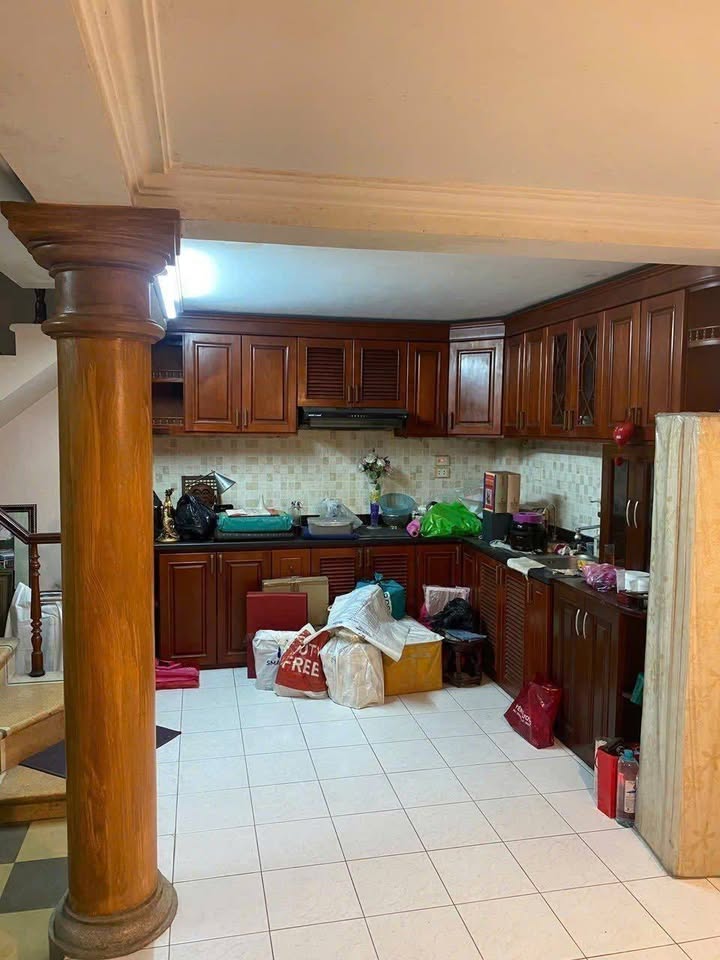 Nhà phố Phố Vọng 205m² giá thỏa thuận - Lô góc 2 mặt tiền, kinh doanh tốt!