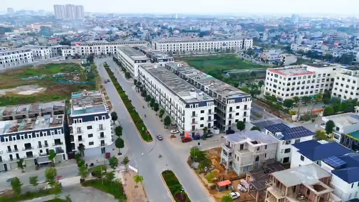 FrontHouse MB Hồ Sen, Phường Quảng Thành, 90m² giá 20 triệu - Đầu tư sinh lời ngay!