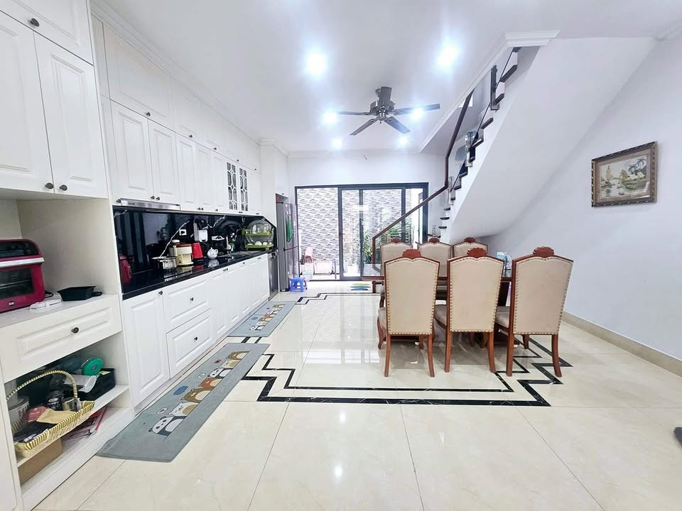 Nhà phố Phú Diễn 99m² giá 9.X tỷ - Đón Tết về ở ngay!