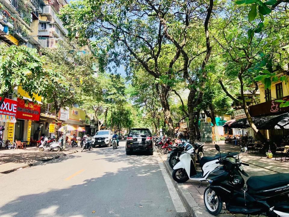 Căn hộ chung cư T2 Giảng Võ 50m² giá 2.28 tỷ - Sổ đỏ chính chủ, giao dịch ngay!