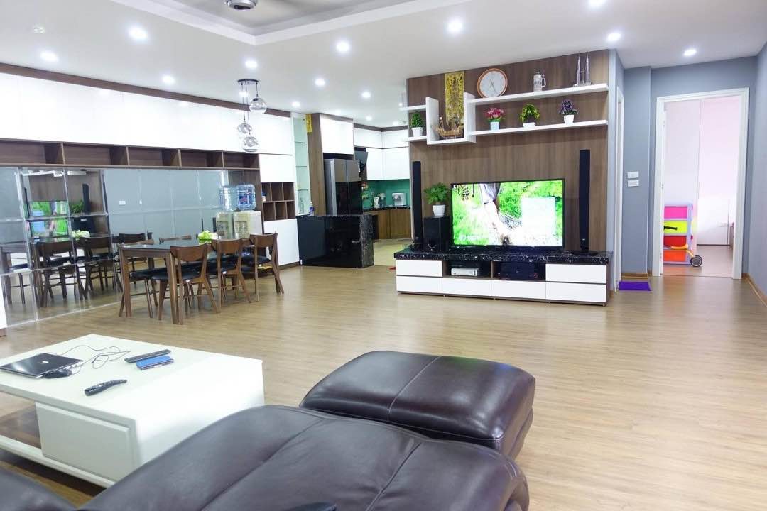 Căn hộ Sky Central 70m² giá 12.5 triệu - Chỉ việc vào ở ngay!