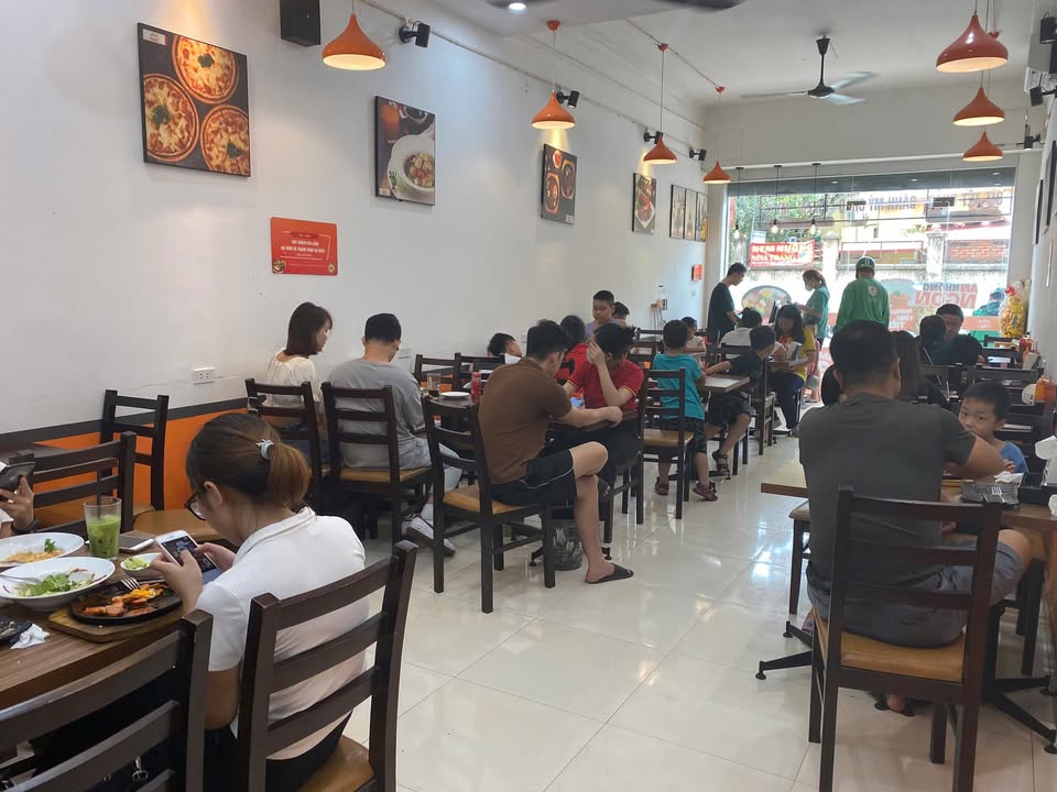 Sang nhượng quán bánh mì bít tết tại Thanh Xuân 55m² - Kinh doanh ngay không cần setup!