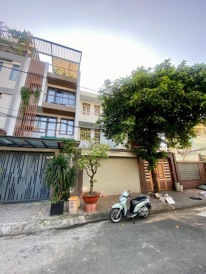 Nhà phố Linh Chiểu 90m² giá 12 tỷ - Khu phân lô đẹp, công viên nội khu