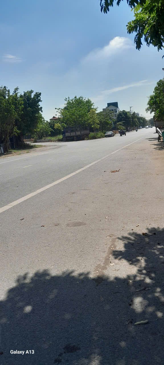 Đất ngõ to Ninh Nhất 100m² giá 5 tỷ - Vị trí gần phố cổ!