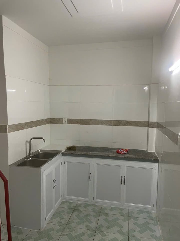 Bán nhà Tân Phước Khánh 48m² giá 1.1 tỷ - Hẻm rộng thoải mái xe vào!