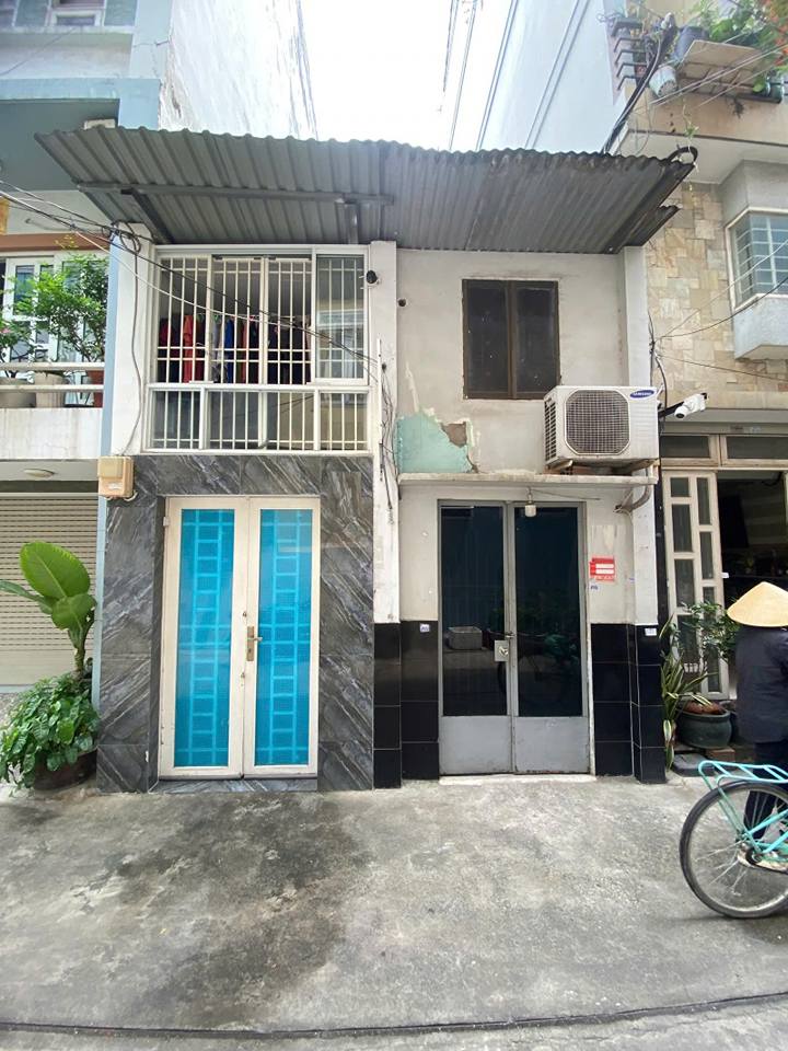 Nhà riêng CMT8 P11 Q3 56m² giá 4 tỷ - Hẻm xe hơi 5m, nở hậu tuyệt đẹp!