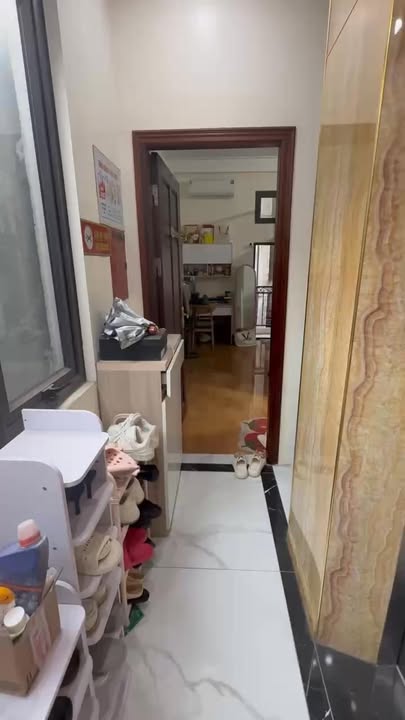 Phòng cho thuê khép kín tại Nguyễn Khang, Yên Hòa - Giá chỉ 4.8 triệu/tháng!