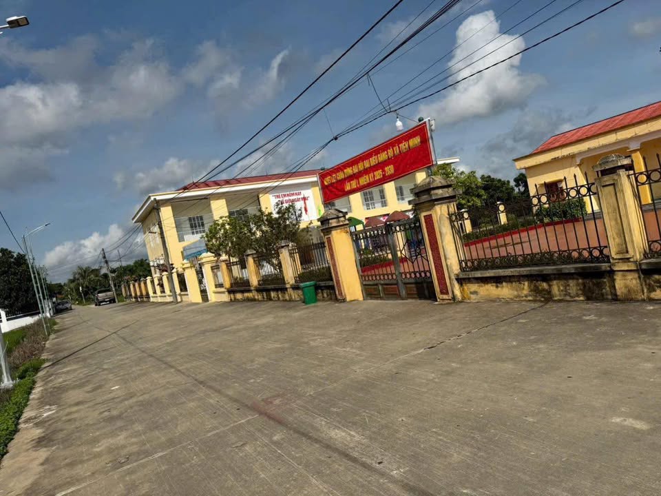 Đất nền 300m² tại Tự Tiên, Tiên Minh - Giá chỉ 1 tỷ, ô tô đỗ cửa!