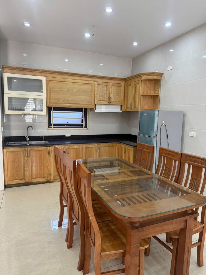 Nhà cho thuê tại Hưng Dũng, Thành phố Vinh 90m² - Tiện nghi đầy đủ, vào ở ngay!