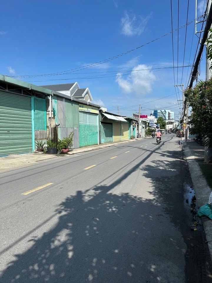 Bán gấp mặt tiền kinh doanh Đồng Tâm, Trung Chánh 91m² - Vị trí sầm uất, lợi nhuận cao!