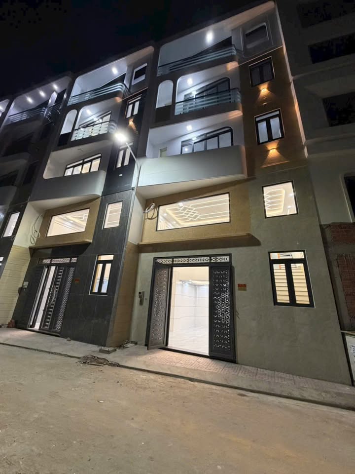 Nhà phố hẻm 542 Tỉnh Lộ 10, 300m² giá 6.8 tỷ - Vị trí trung tâm, gần trường học