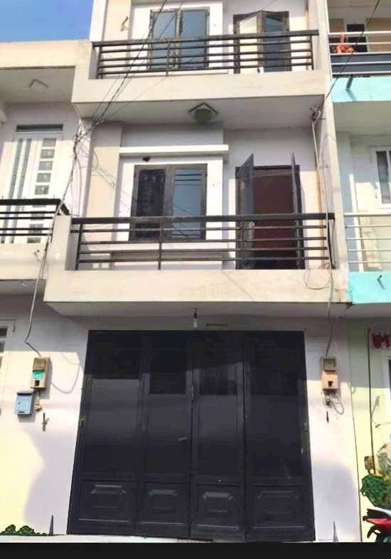 Nhà cho thuê mặt tiền đường Nam Hòa, Thủ Đức chỉ 7 triệu/tháng - Cơ hội vàng không thể bỏ lỡ!