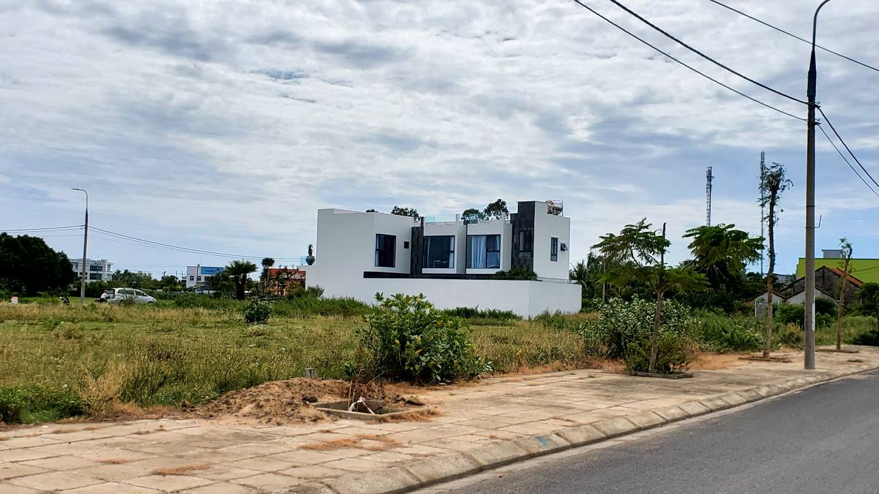 Đất nền Hòa Xuân Tây, Đông Hòa 140m² giá chỉ 1.3 tỷ - Cơ hội đầu tư tuyệt vời!