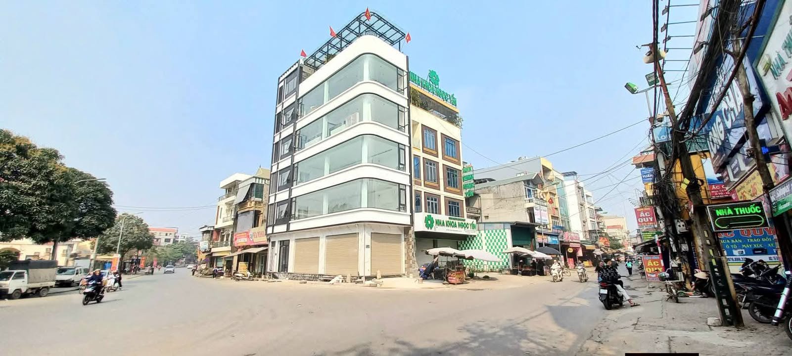 Đất thổ cư 121,2m² tại thị trấn Chúc Sơn - Sổ đỏ chính chủ, giá chỉ 7.26 tỷ!