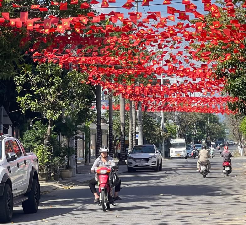 Đất kiệt ô tô 92m² sát biển Nguyễn Tất Thành - Giá chỉ 2.5 tỷ