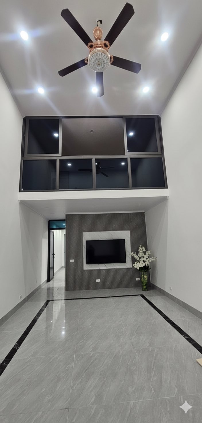 Nhà riêng 60m² Tả Thanh Oai, Thanh Trì giá 1 tỷ - Thiết kế hiện đại, gần trung tâm!