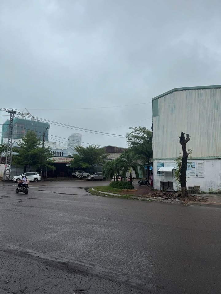 Nhà mặt tiền Phường Hải Cảng Quy Nhơn 80m² giá 6.4 tỷ - Vị trí đắc địa gần biển!