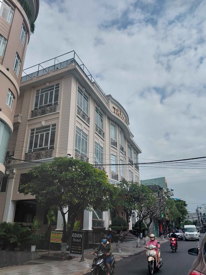 Nhà Ôm Góc Phường Lê Hồng Phong 41m² giá 2 tỷ - Gần chợ, trường học!