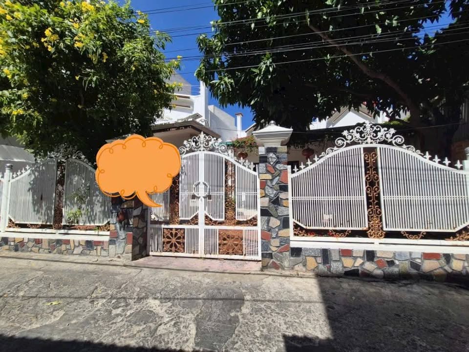 Nhà chính chủ Hẻm Ngô Gia Tự 130m² giá 2.8 tỷ - Thương lượng ngay!