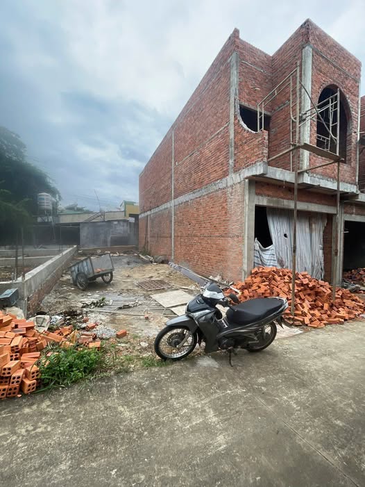 Đất thổ cư 70m² Đặng Nguyên Cẩn, Buôn Ma Thuột - Cách Ngã 6 chỉ 2km, giá 2.5 tỷ!