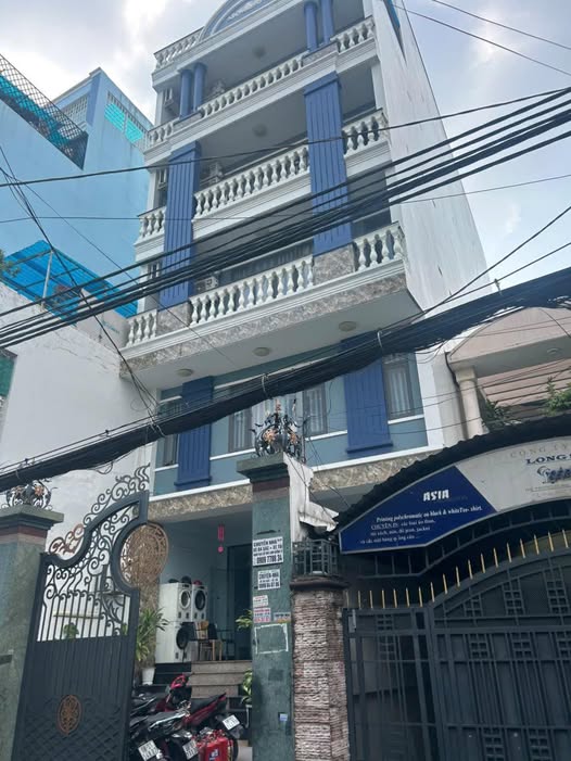 Tòa nhà CHDV Xô Viết Nghệ Tĩnh, Bình Thạnh 210m² giá 41.5 tỷ - Đầu tư sinh lời ổn định!