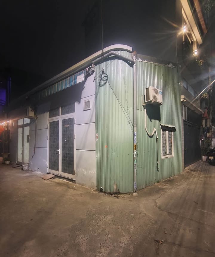 Nhà cấp 4 góc kiệt ô tô đỗ cửa Nguyễn Mộng Tuân, Liên Chiểu 50m² giá 3 tỷ - Không thể bỏ lỡ!