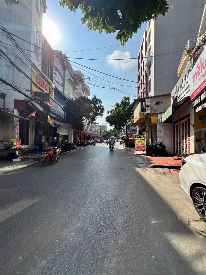 Bán nhà mặt đường Nguyễn Công Trứ, Lê Chân 40m² - Vị trí kinh doanh tuyệt vời!