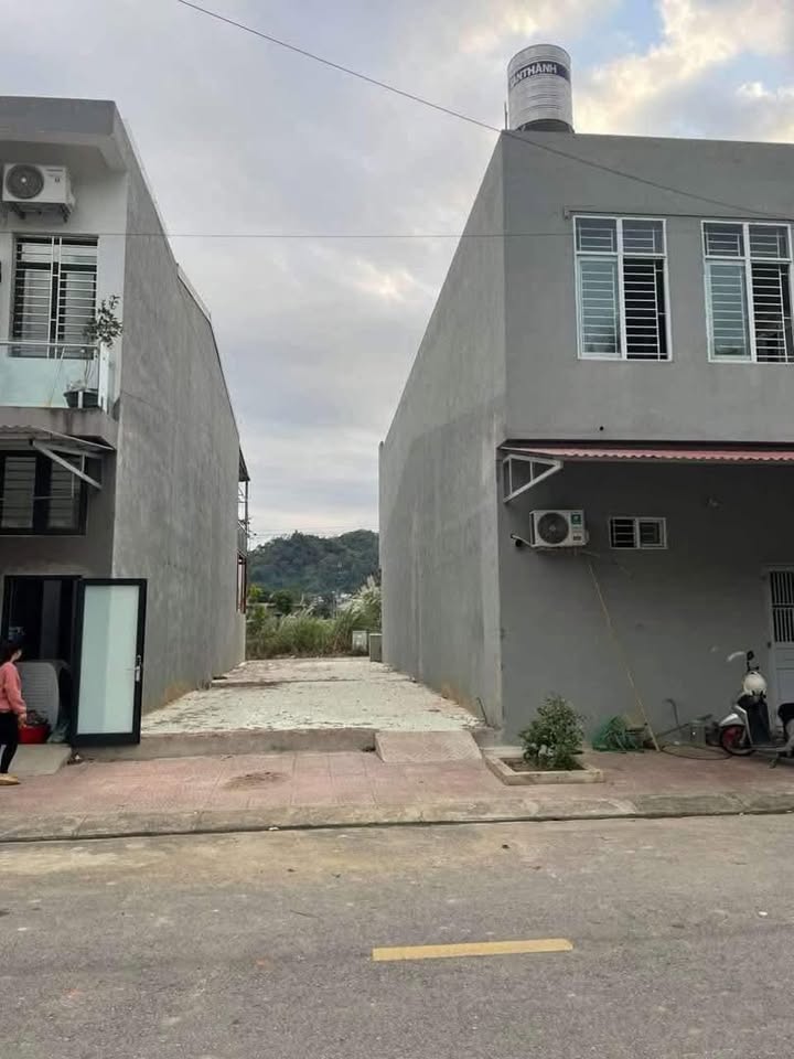 Đất nền khu Phặc Tràng cũ, 100m² chỉ 1.XXX tỷ - Hướng Đông mát mẻ!