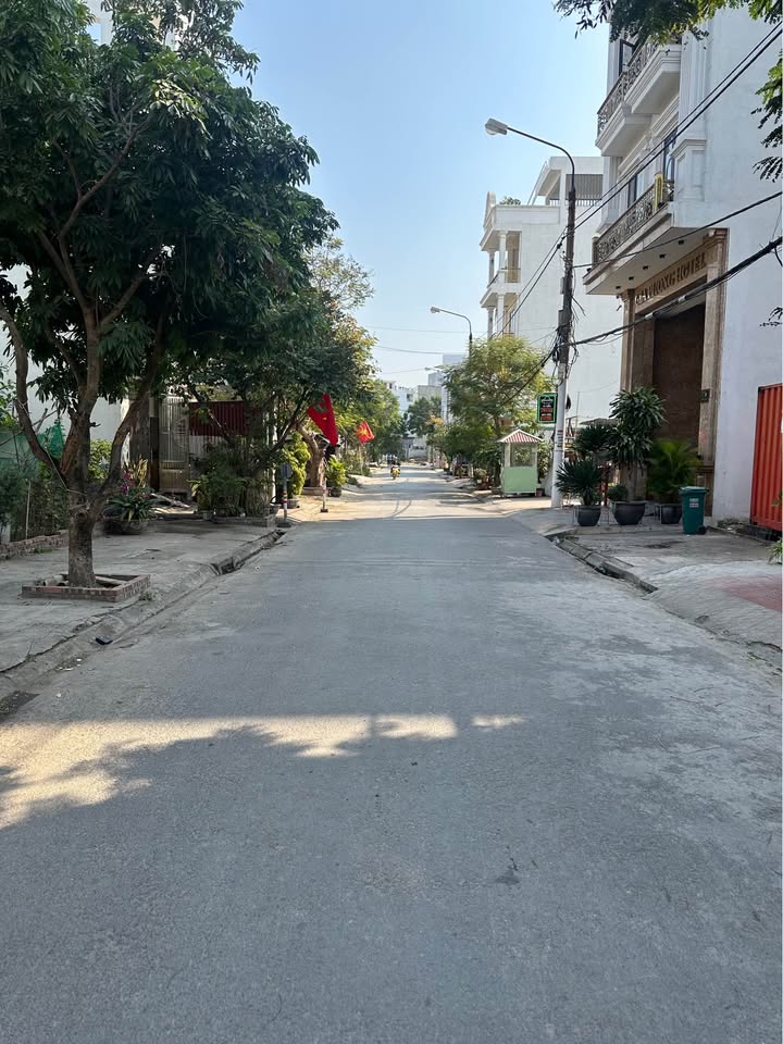 Đất Vĩnh Niệm 84m² giá 6.468 tỷ - Vị trí đắc địa gần Vinmarina!