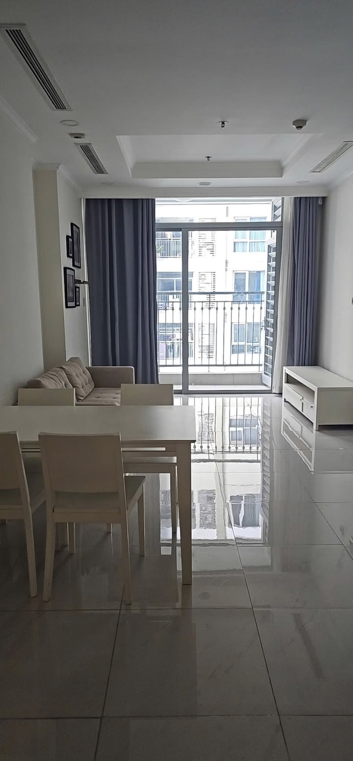 Căn hộ L6 Bình Thạnh 79m² giá 11.3 tỷ - Nội thất đầy đủ, tầng đẹp!