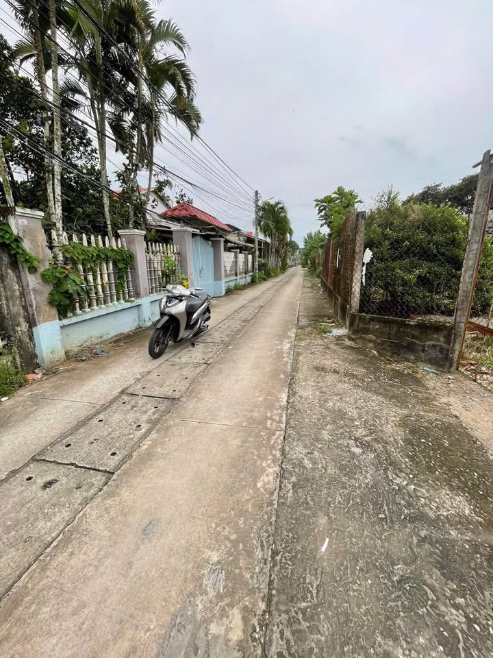 Đất nền Hẻm 639 Lê Hồng Phong 198m² giá 1.25 tỷ - Ô tô ra vào thoải mái!