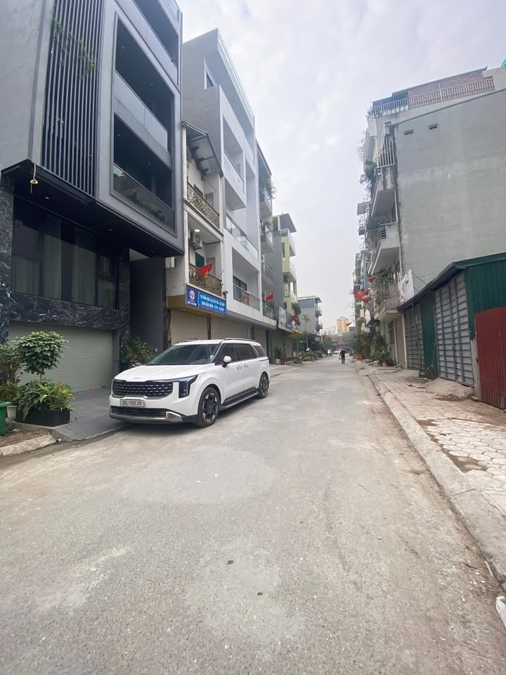 Nhà phố 44m² tại Lai Xá, Hoài Đức - Đường ô tô tránh nhau, kinh doanh tốt!