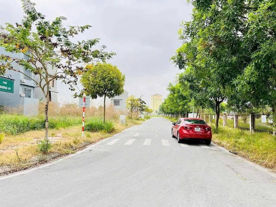 Đất mặt tiền khu đô thị Nguyễn Lương Bằng 66.86m² giá 3.x tỷ - Đầu tư lý tưởng!