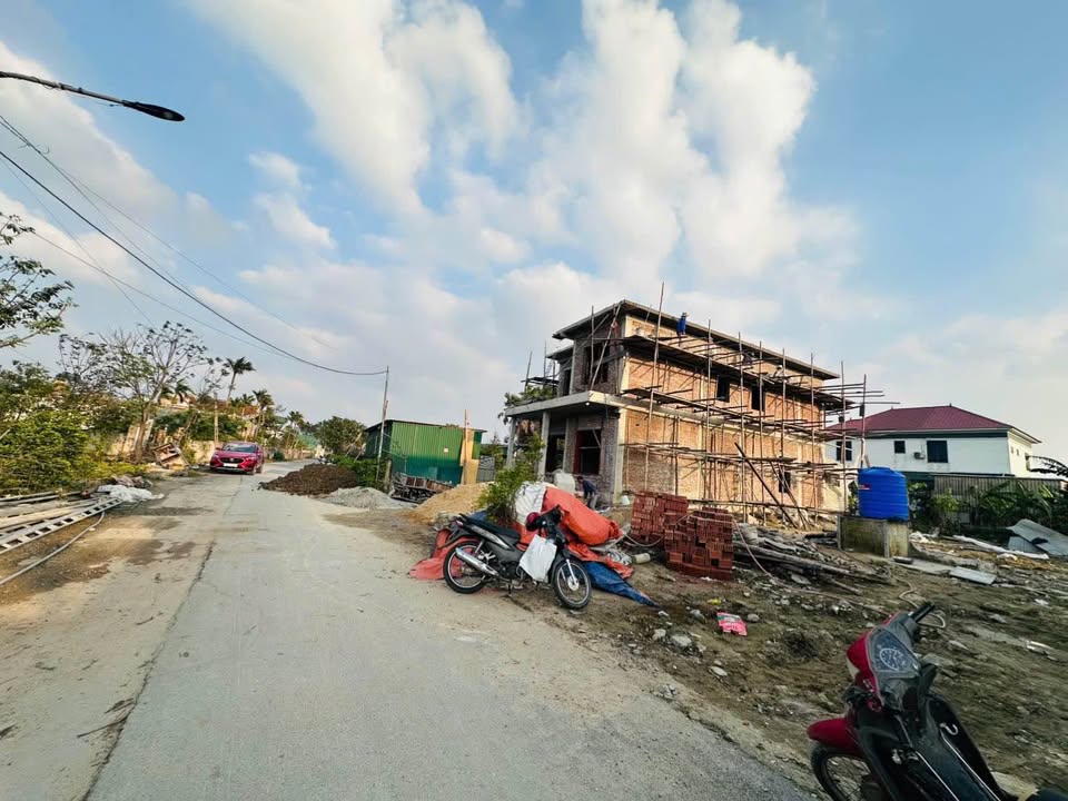 Đất nền Hòa Lạc, Thạch Lạc 260m² giá 2 tỷ - Đầu tư sinh lời ngay!