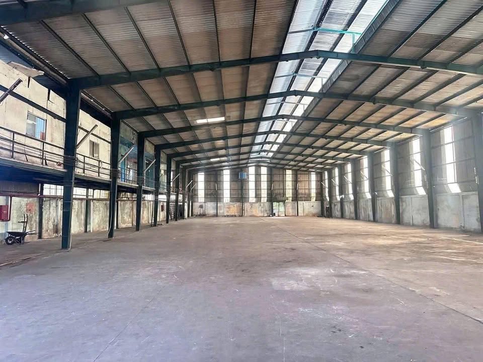 Cho thuê kho xưởng Bình Mỹ, Củ Chi 1.700m² - Đường nhựa 10m, container ra vào thoải mái!